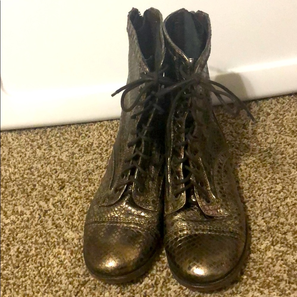 Gianni Bini boots